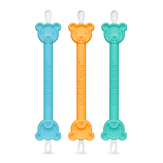 oogiebear 3-pack booger picker with dual-ended scoop and loop tips and bear safety bumper